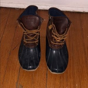 WORN SPERRY DUCK BOOTS